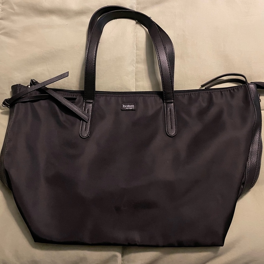 Botkier Duffle with Zipper.